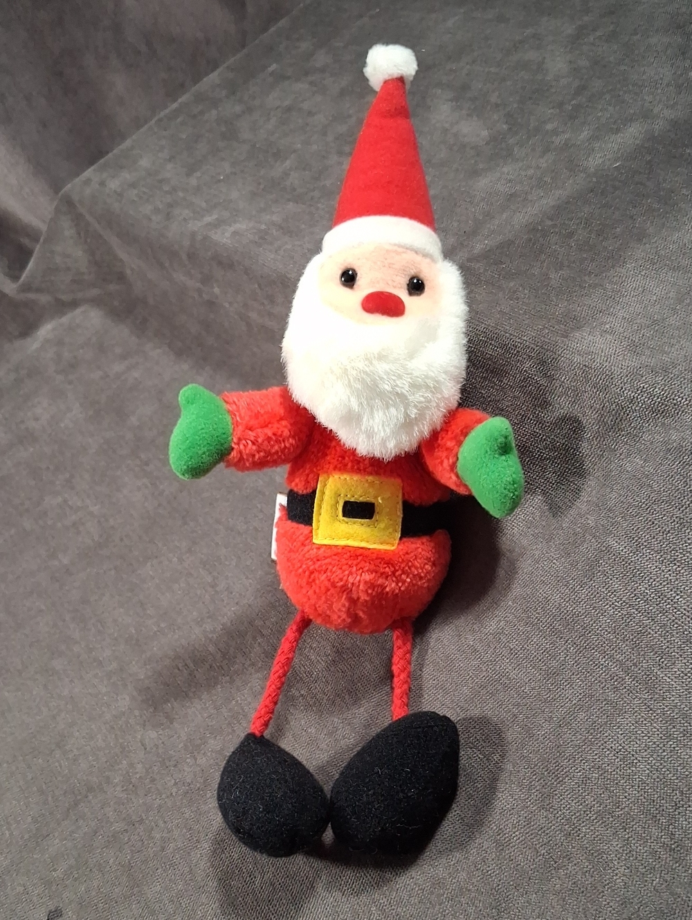 Vintage Gund 9057 String Beans Santa 9.5" Plush Hanging Decoration Ornament VG